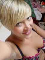 romantic lady looking for men in Great Lakes, Illinois